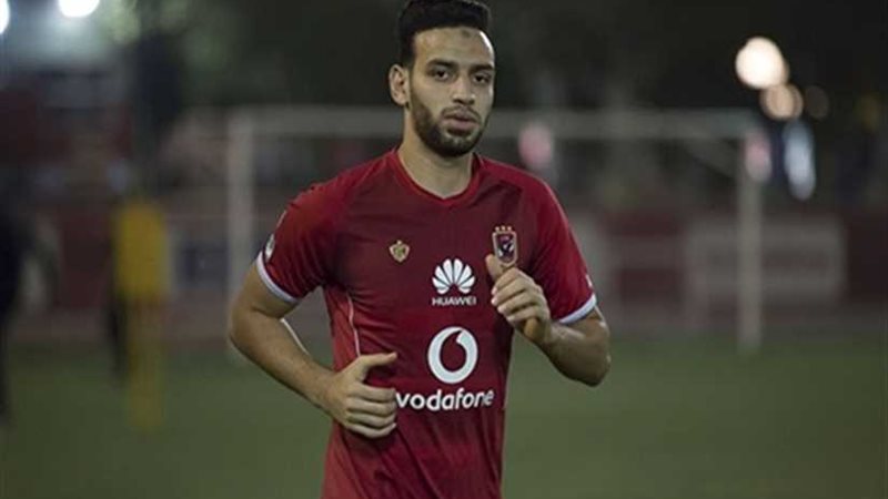 ثنائي الأهلي يخضع