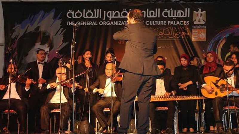 مخيم الفنون يخطف