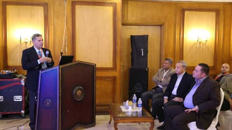 محافظ قنا يشهد ختام