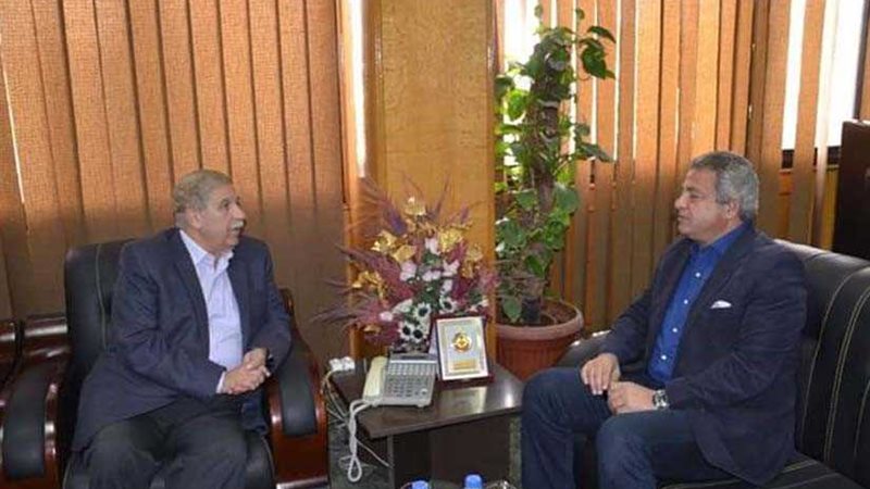 عبدالعزيز وطاهر يتفقدان