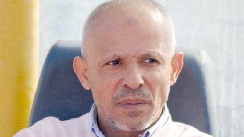 العجوز مرشح لقيادة