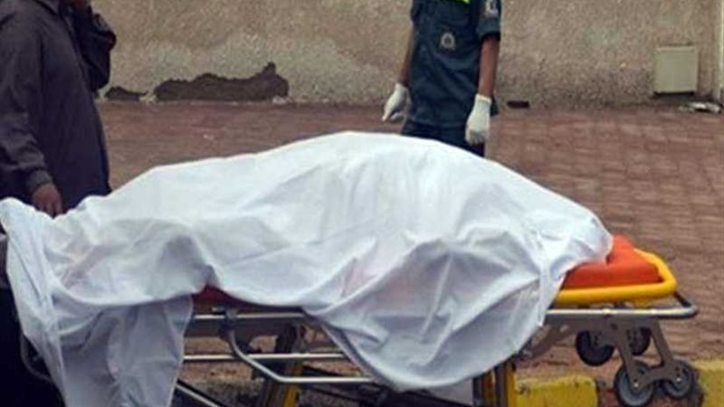 يقتل زوجته لتشاجرها