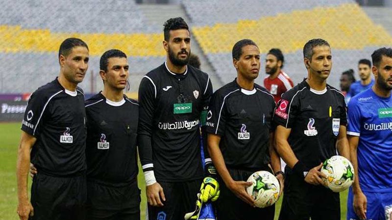 الأمن ينقذ حكم مباراة