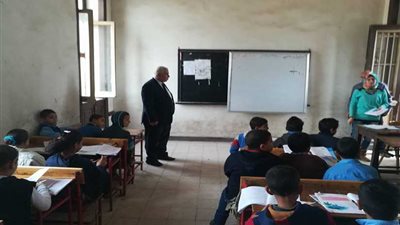 إحالة مدير مدرسة بالبحيرة للتحقيق بسبب الموتوسيكلات