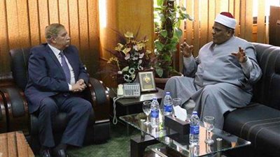 وكيل الأزهر يلتقي محافظ الإسماعيلية