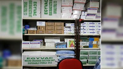 ضبط مخزن أدوية مخالف ببني سويف