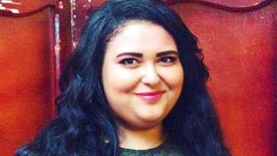 دعاء رجب: مسرح الجامعة شاهد على بداياتي ... وانتظروني في 