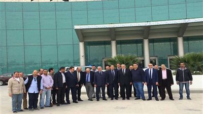 محلب يتفقد اللمسات النهائية بمستشفى الشيخ جابر بالكويت