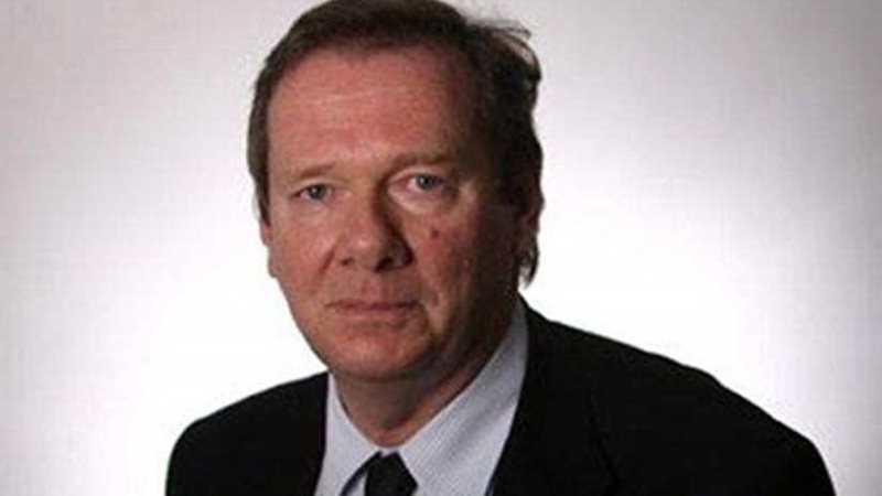 كاتب بريطاني: نُذُر