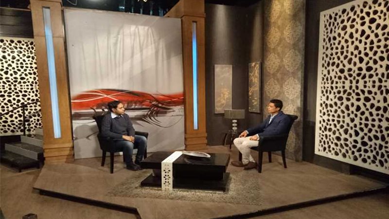 اتفرج يا سلام ينفرد