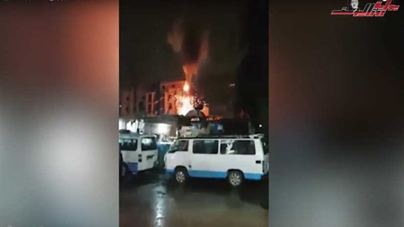 شاهد لحظة اشتعال