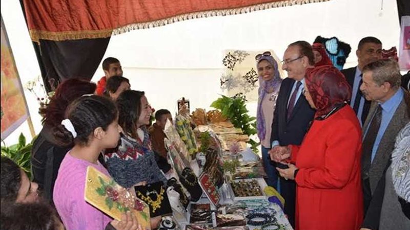 محافظ بنى سويف يتفقد