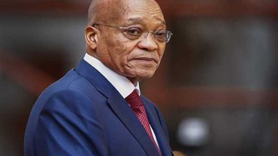 رئيس برلمان جنوب إفريقيا يتسلم خطاب استقالة زوما رسميًا