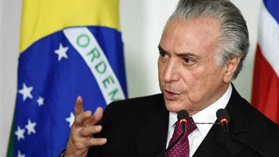 الرئيس البرازيلي يوقع مرسوما بتشديد الإجراءات على الحدود مع فنزويلا