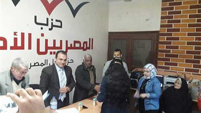 نائب بالمنيا ينظم مؤتمرا عن دور المرأة في الحياة السياسية