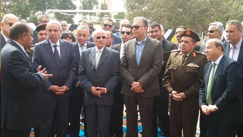 3 وزراء يفتتحون خط