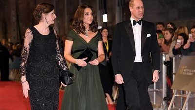الأمير ويليام وكيت ميدلتون يخطفان الأنظار من النجوم في حفل 