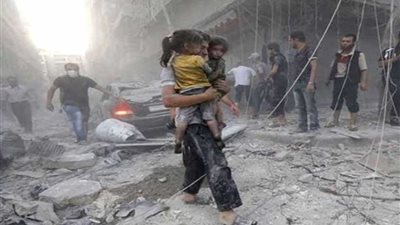 ارتفاع ضحايا قصف الغوطة الشرقية بدمشق لـ 90 شخصا