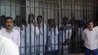 الجنايات تبدأ نظر 