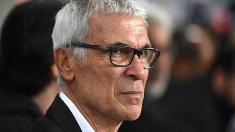 كوبر يراقب مباراة