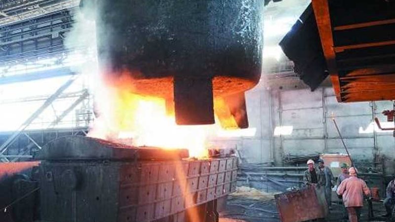 سر حرب الفولاذ بين