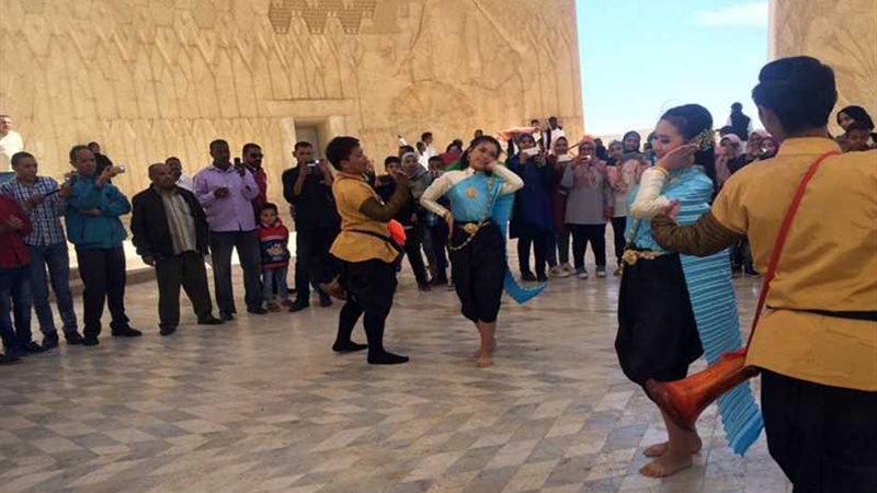 فنون تايلاند وتونس