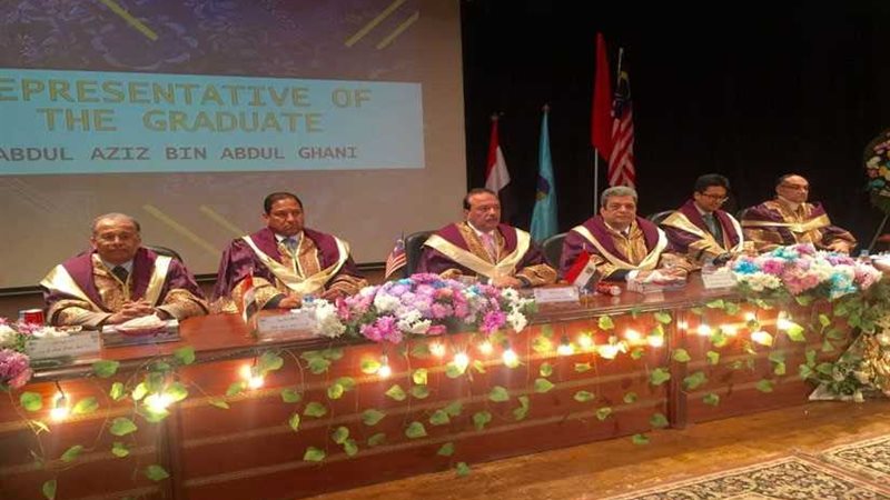 طب طنطا تحتفل بتخريج