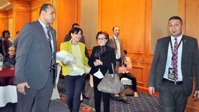 افتتاح منتدى 