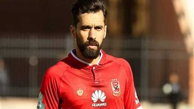 فحص طبي للاعب الأهلي عبد الله السعيد تمهيدًا للعودة من الإصابة