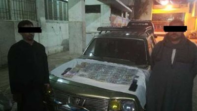 القبض على شخصين يتاجران بالنقد الأجنبي في القوصية