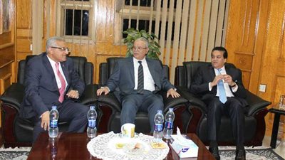 وزير التعليم العالي يفتتح أسبوع متحدي الإعاقة بالمنيا