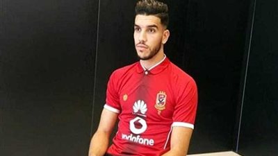 صحيفة مغربية: الأهلي إعتاد على شراء لاعبين مغمورين وبيعهم بمبالغ طائلة