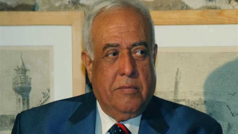 نجوم الفن يشاركون