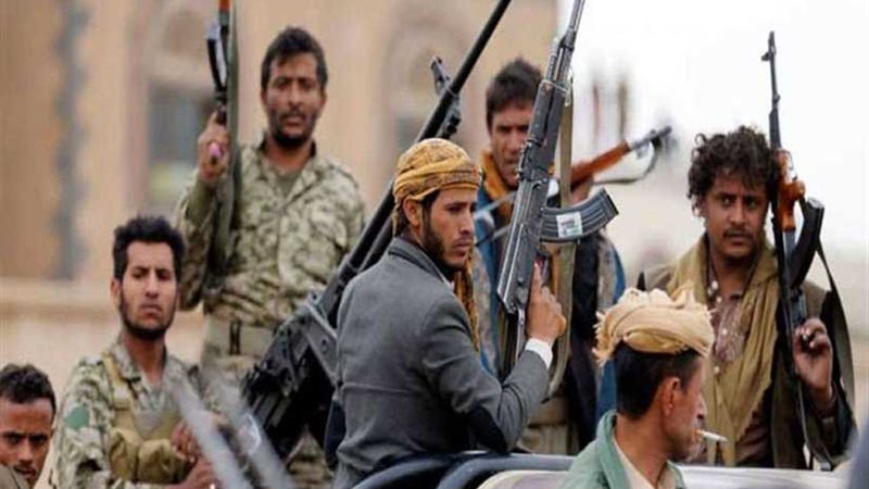 مقتل قيادي حوثي و7