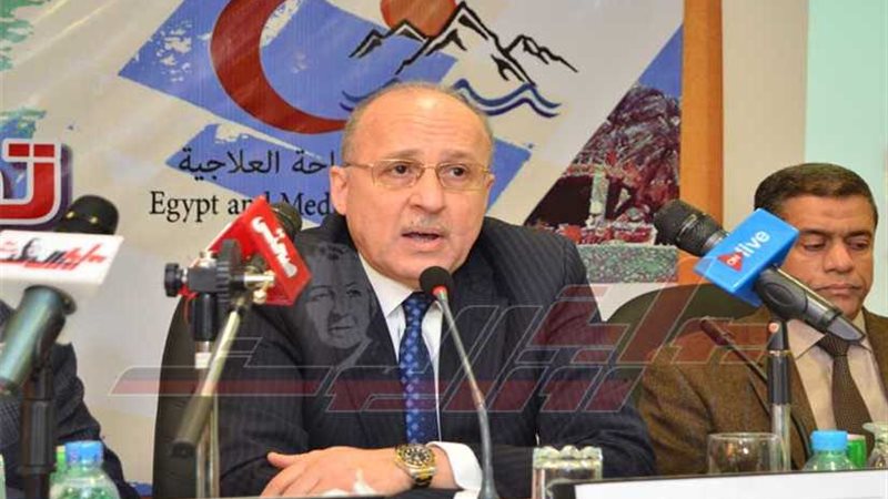 وزير الصحة الأسبق: