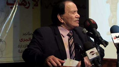 عفيفي: 40 باحثًا في 