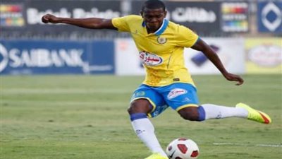 كالديرون يقود هجوم الاسماعيلي أمام طنطا بالدوري