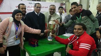 المنيا تفوز بالمركز الأول في رفع الأثقال