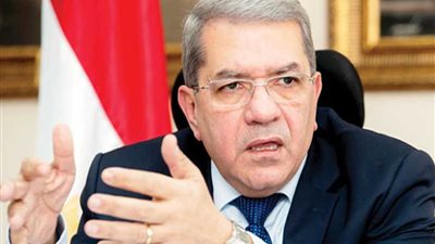 المالية: تقديم الإقرارات الضريبية إلكترونيًا