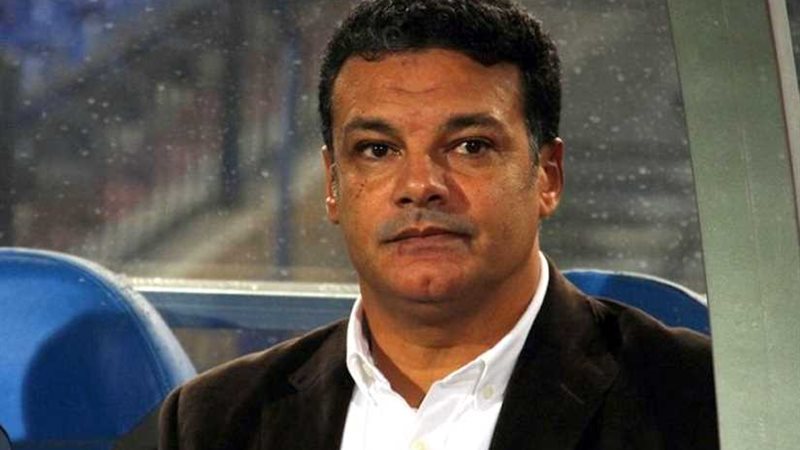 إيهاب جلال يستعين