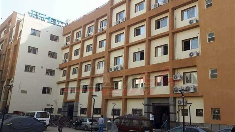 الرئيس السيسي يفتتح