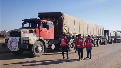 وصول قافلة مساعدات إنسانية الى عفرين