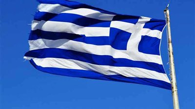 استقالة وزير الاقتصاد اليوناني بعد ساعات من إقالة زوجته