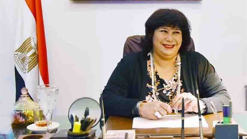 أوبرا ملك مقرًا لفرقة