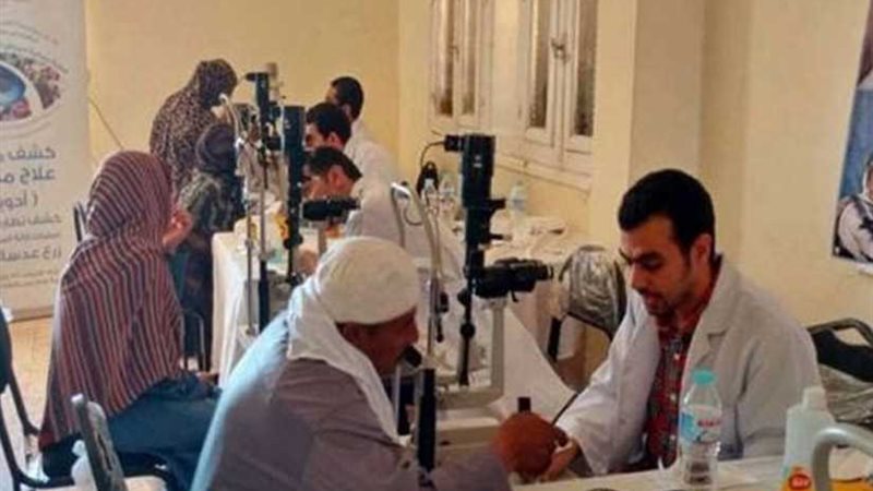 قافلة علاجية بقرية