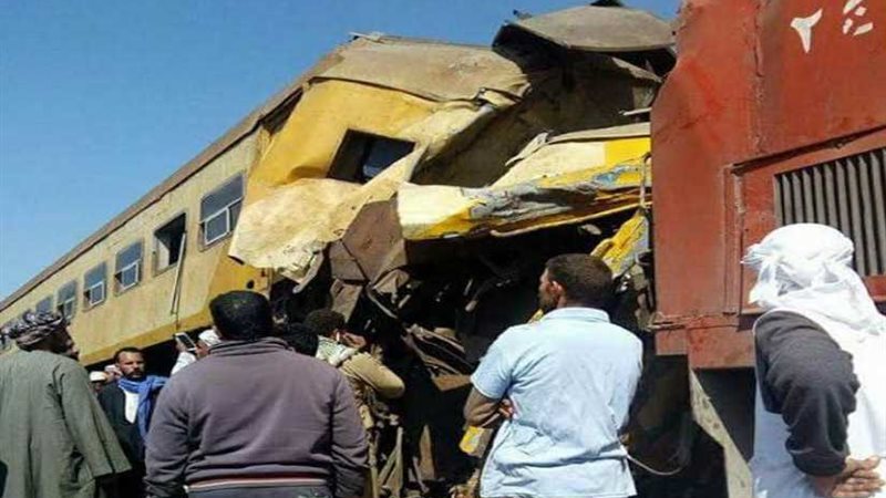 مصرع 10 أشخاص وإصابة