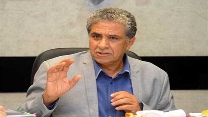 وزير البيئة يكشف