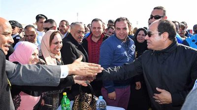 أهالي طلاب الشرطة يحتفون بالرئيس