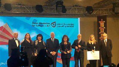 ليلى علوي وإلهام شاهين وليلى طاهر نجمات افتتاح 