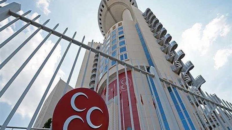 سجن نائبة كردية عامين